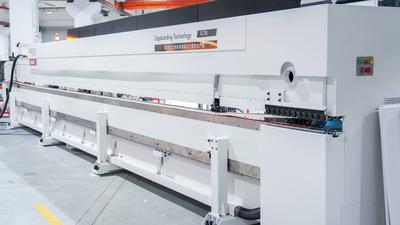 G70 - Steel beam rail.jpg